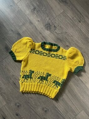 Retro 1940’s Style Reproduction Knit Yellow and Green Puffed Sleeve Sweater